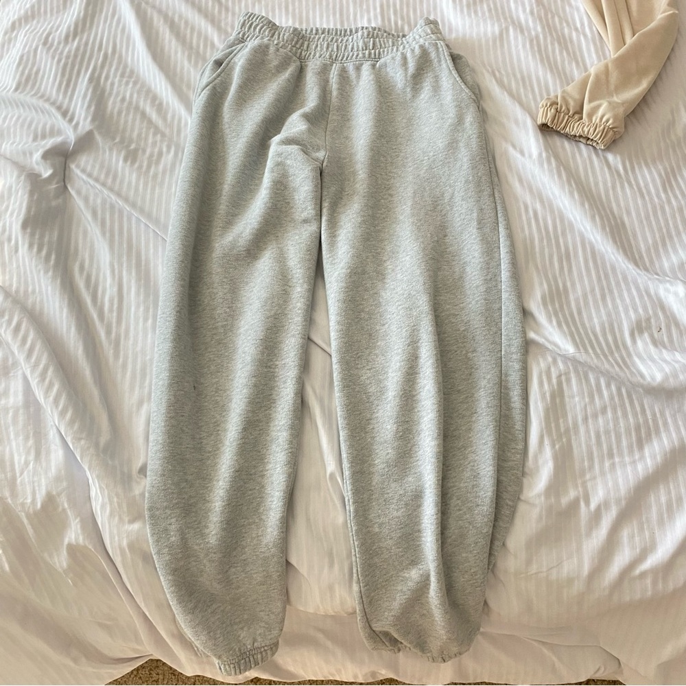 american eagle sweatpants